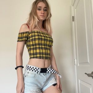 Black and Yellow crop top